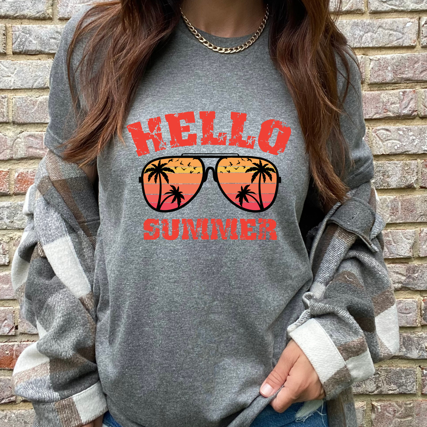 Hello Summer Graphic Tee
