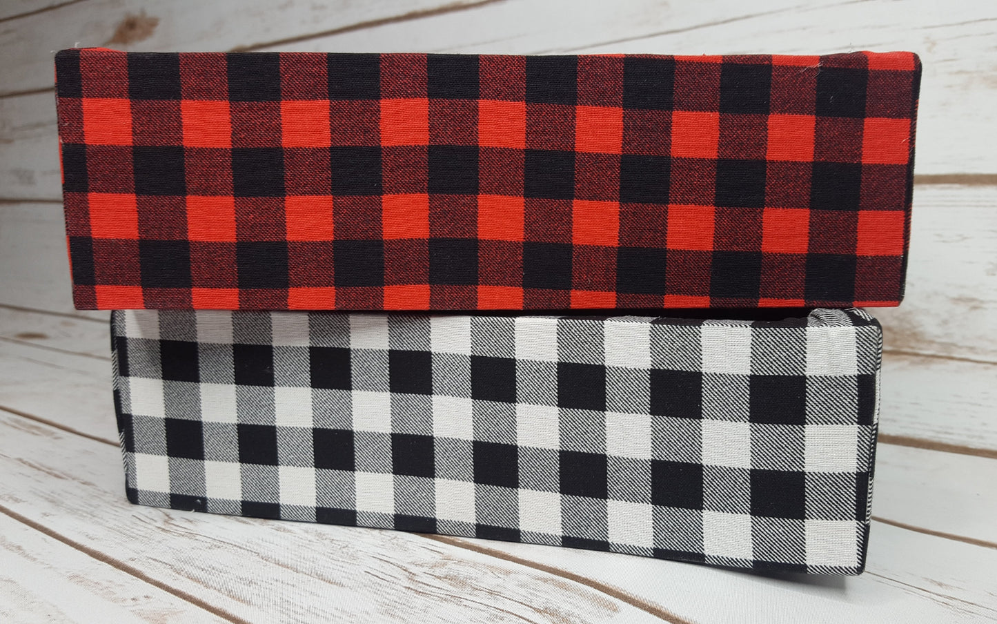 9 in. Plaid Centerpiece Box